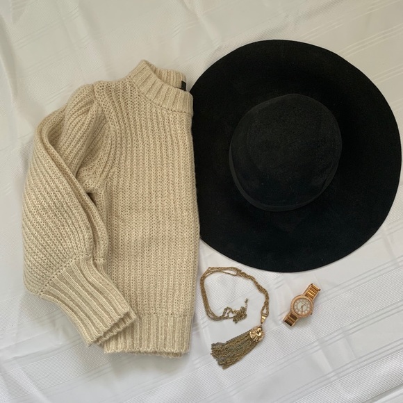 Dynamite Puff sleeve sweater - Picture 6 of 10